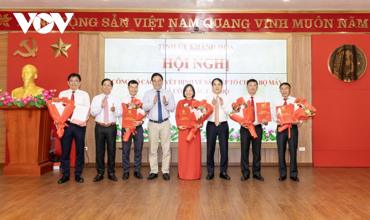 Hợp nhất báo và đài Khánh Hòa giữ nguyên số người làm việc